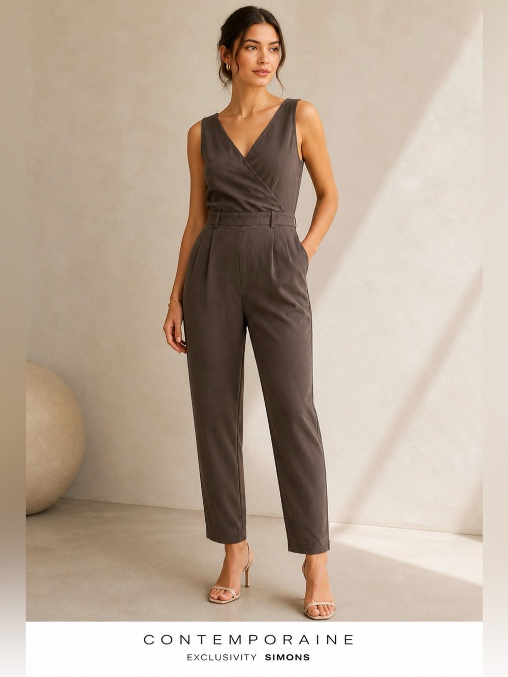 Simons Sleeveless V-Neck Taupe Jumpsuit